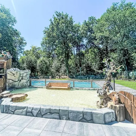 Specht By Interhome Hoenderloo