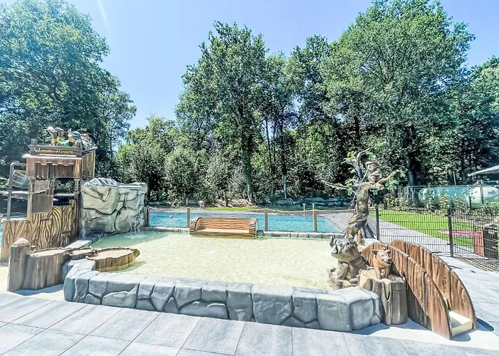 Specht By Interhome Hoenderloo